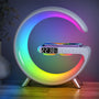 LED-Nachttischlampe mit kabelloser Ladestation, RGB-Farben, modernes Design, digitaler Wecker.