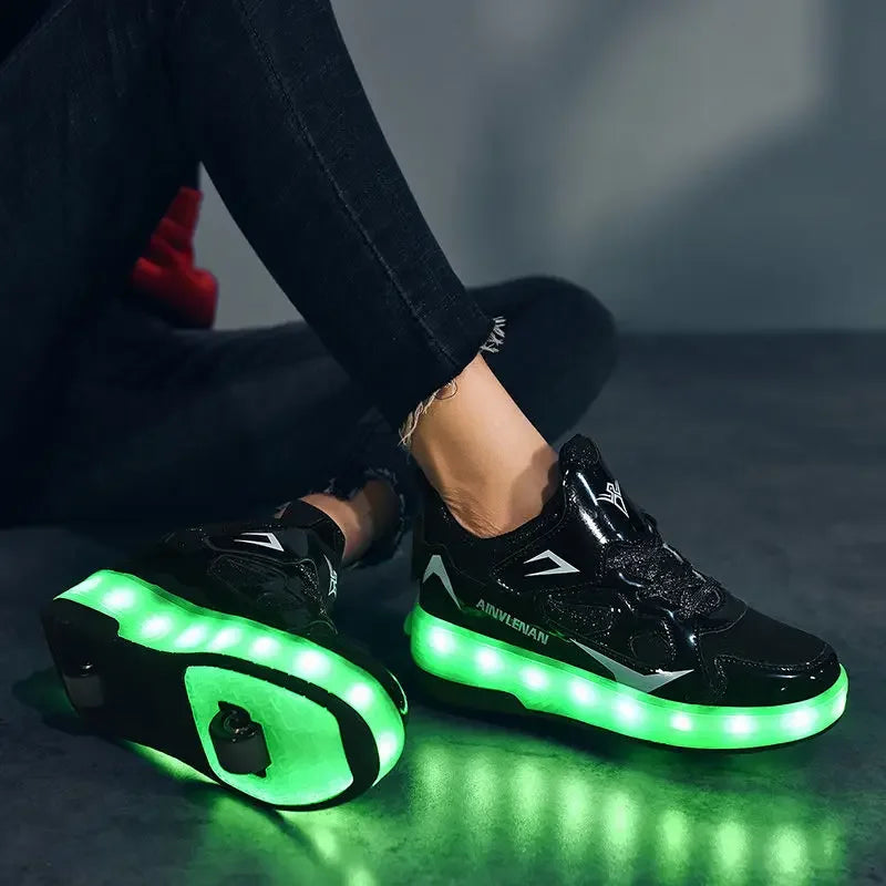 Kinderrollschuhe mit LED-Beleuchtung und abnehmbaren Rädern