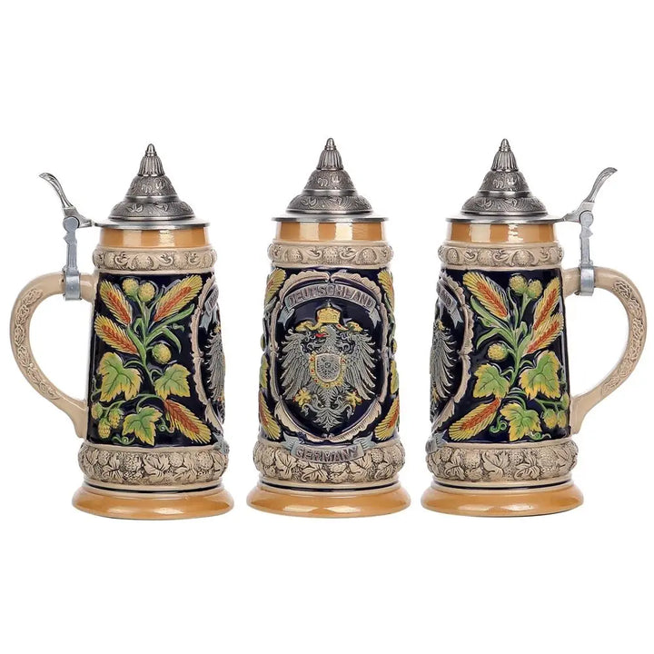 Bierkrug mit Relief & Zinndeckel (0,8 L) – BavariaKrug Oktoberfest 2025