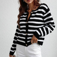 Gestreiftes Damen Herbststrickjacke – Leona
