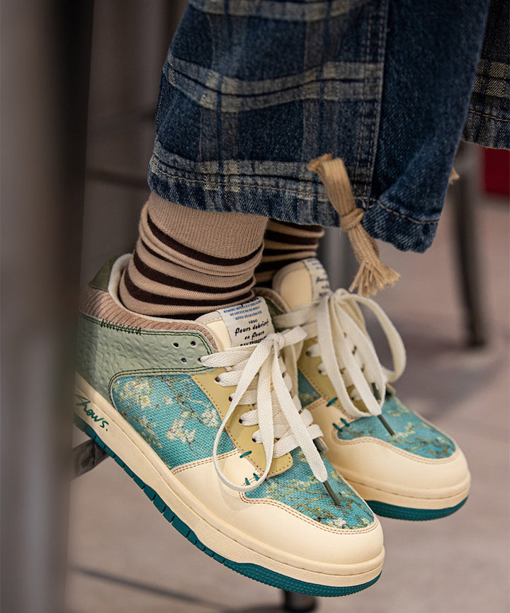 Stilvolle Unisex Kunst-Sneakers mit Mandelblüten-Print – Arta