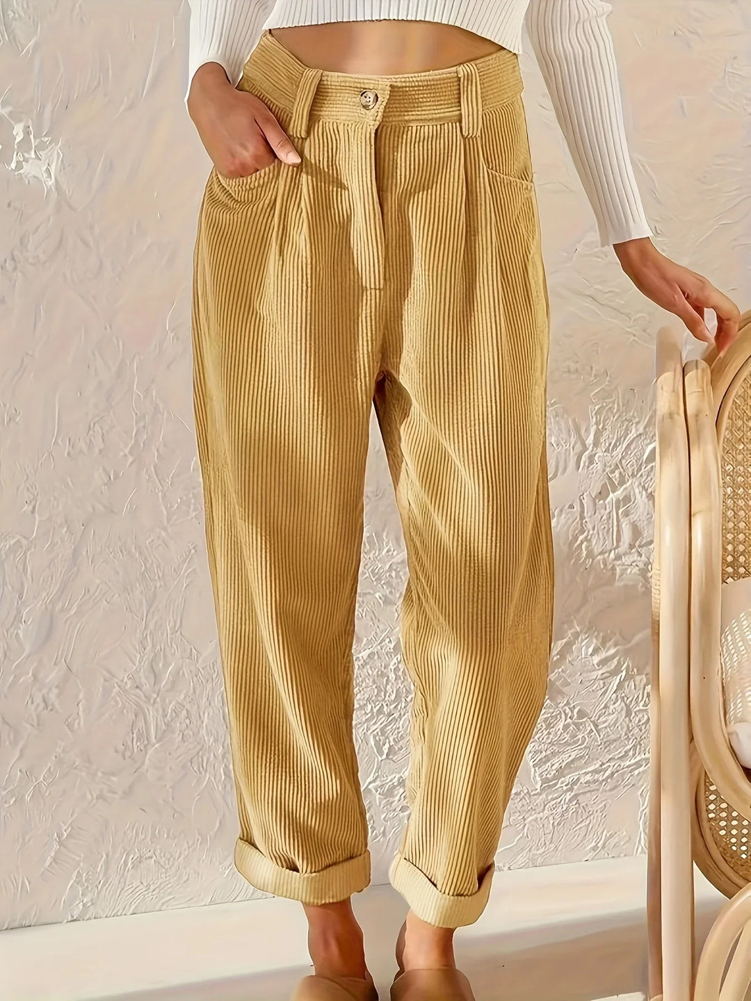 Damen Cordhose mit hoher Taille und geradem Schnitt – Elvira