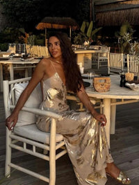 Rückenfreies Sommerkleid mit tiefem V-Ausschnitt – Selene