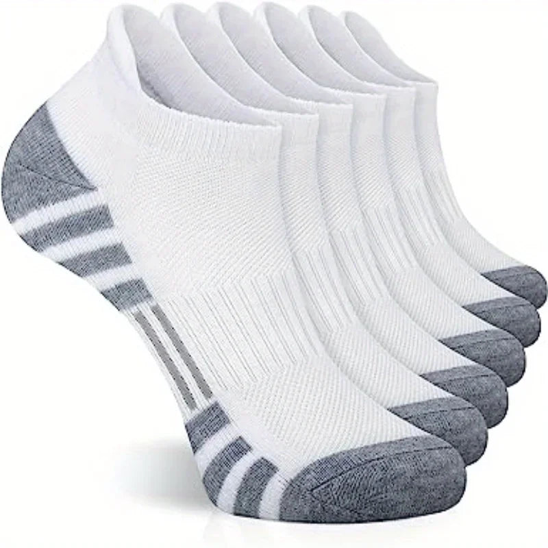 Sechs Paar weiße Sportsocken mit grauen Zehen und Fersen, atmungsaktiv, Baumwolle.