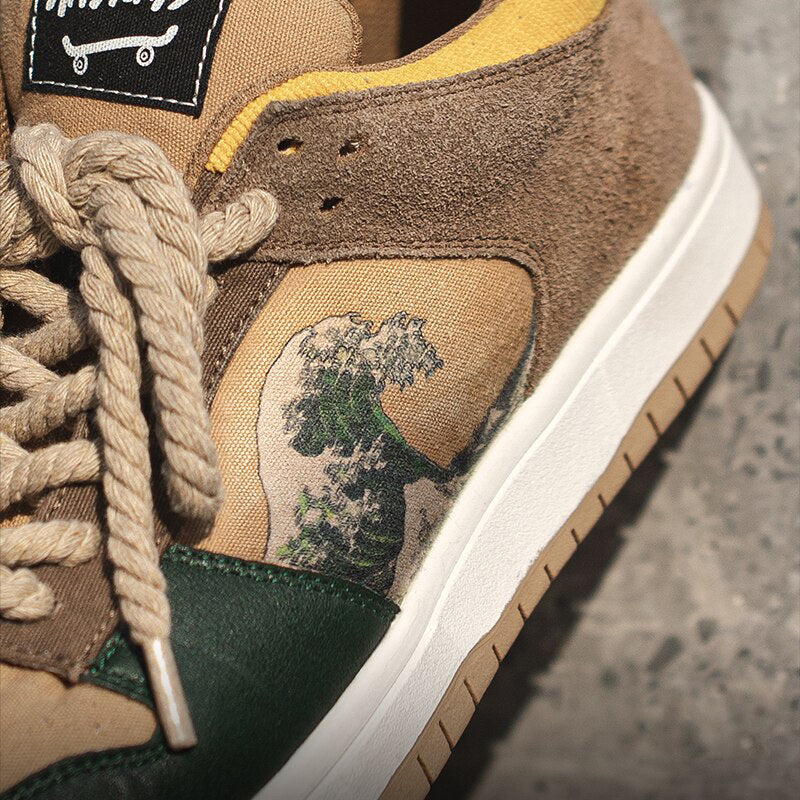 Kunstvolle Unisex Plateau-Sneakers mit Wellenmotiv – Daiki