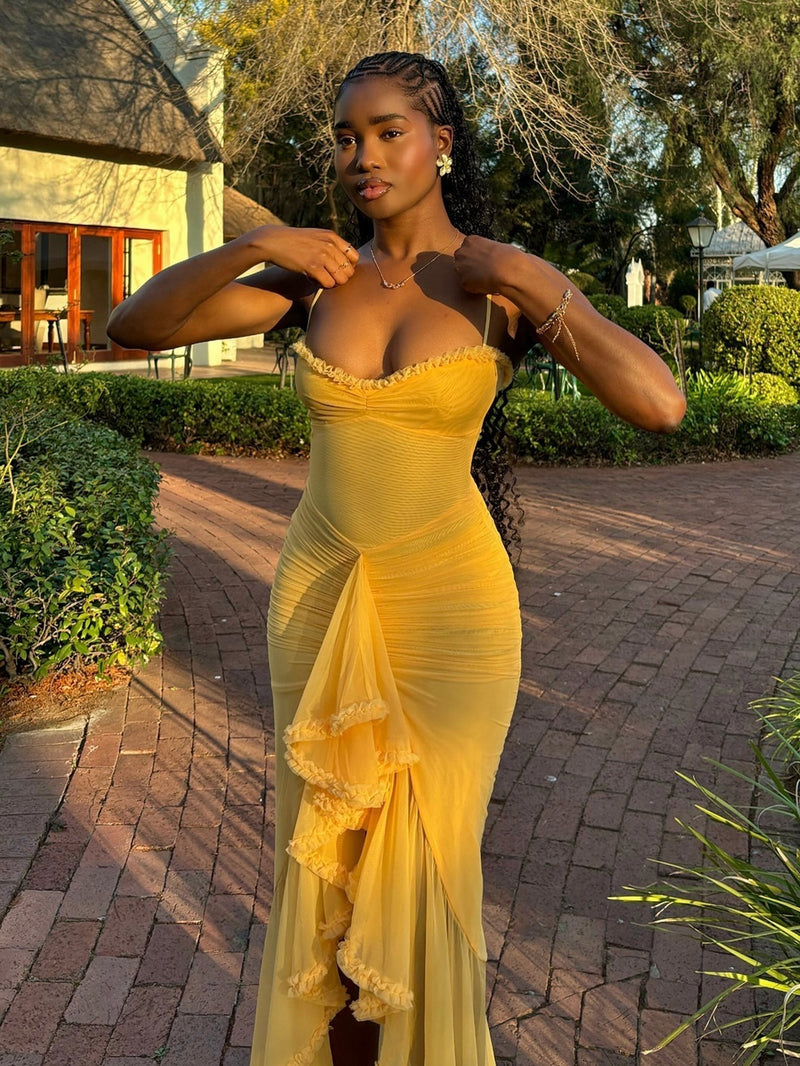 Trendiges Maxikleid mit Rüschen und Spaghettiträgern – Loyza