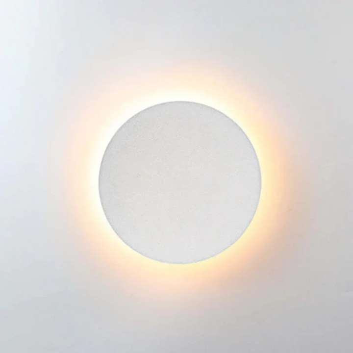 Runde LED-Wandleuchte, warmweißes Licht, modernes Design, energiesparend, Innenbeleuchtung.