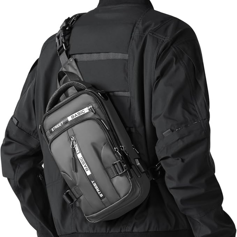 Schwarze Umhängetasche, wasserdicht, mit Reißverschlüssen, ideal für Outdoor-Aktivitäten.