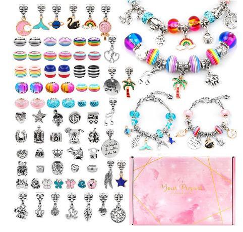 Bunte DIY-Armbänder Set mit Charms, Perlen und Anhängern, ideal für Schmuckherstellung.