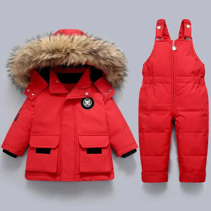 Winter-Set für Kinder mit gefütterter Winterjacke und Schneelatzhose – Emilie