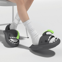 Trendy SoftSteps Sharkies Slipper – Weich, Dämpfend