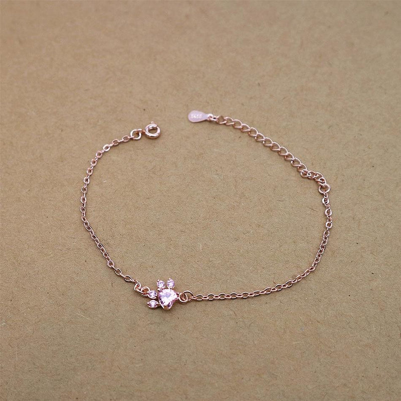 Roségoldenes Armband mit Herzanhänger, zierlich, Damen-Schmuck, Geschenkidee.