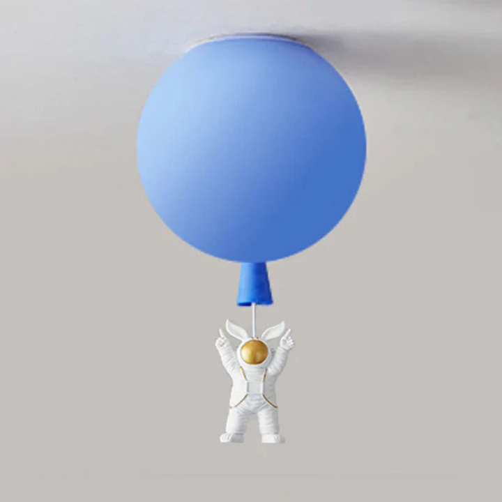 Blauer Ballon-Deckenhaken mit hängendem Astronauten, dekorativer Wandhaken, Kinderzimmer-Deko.