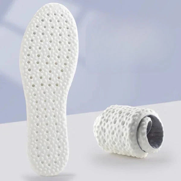 Weiße orthopädische Einlegesohle, atmungsaktiv, rutschfest, für bequeme Schuhe.