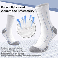 Weiße atmungsaktive Sportsocken, gepolstert, feuchtigkeitsableitend, ideal für Sport.