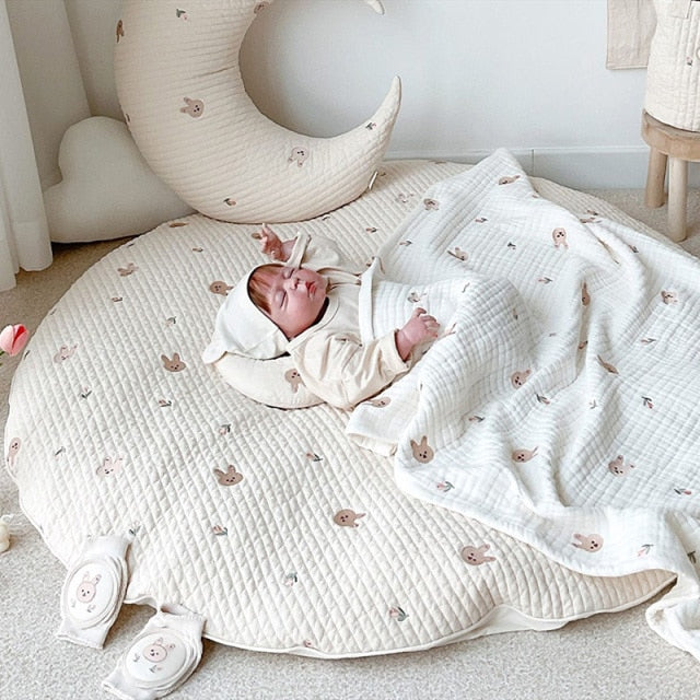Gepolsterte Baby-Krabbelmatte aus Baumwolle mit Tiermotiv-Stickerei – 80 cm