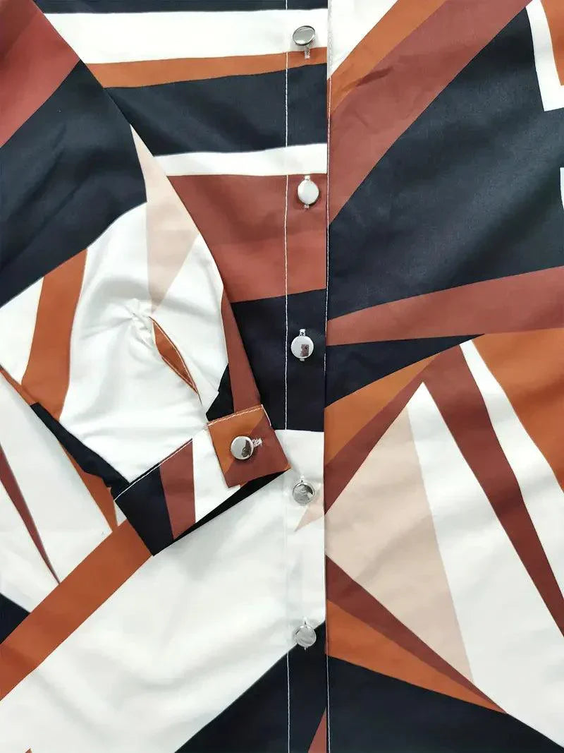 Herbstliche Damenbluse mit abstraktem Muster und Knopfleiste – Marlene