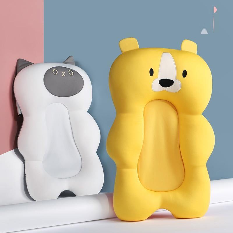Weiches, rutschfestes Baby-Badewannenkissen, gelb, Bärenform, bequem, sicher.