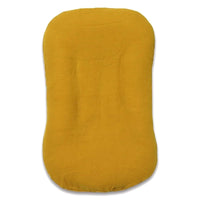 Gelbes Baby-Kopfkissen aus Baumwolle, ergonomisch, atmungsaktiv, für Neugeborene.