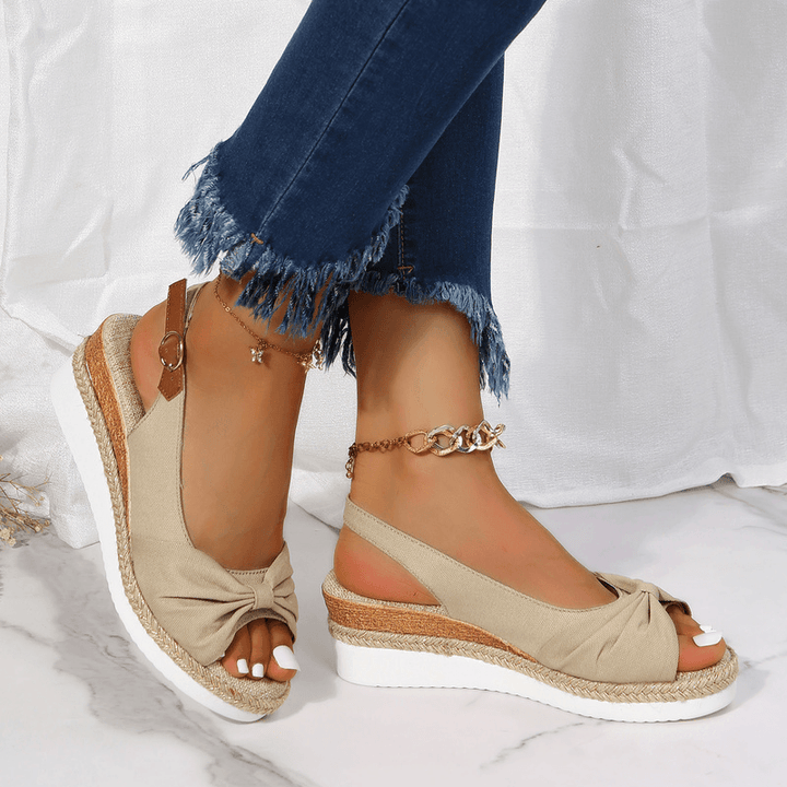 Damen-Sandalen beige, Keilabsatz, bequem, Sommermode, Jeans, Fußkettchen, Leosa.