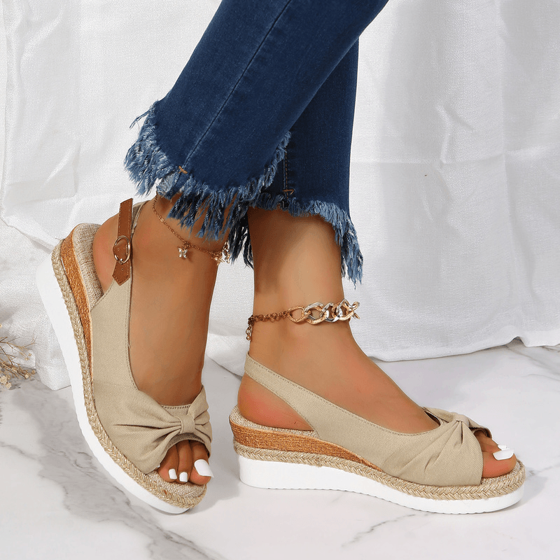 Damen-Sandalen beige, Keilabsatz, bequem, Sommermode, Jeans, Fußkettchen, Leosa.