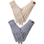 Beige und graue Strickhandschuhe mit Rautenmuster, warm, stilvoll, Winteraccessoire.