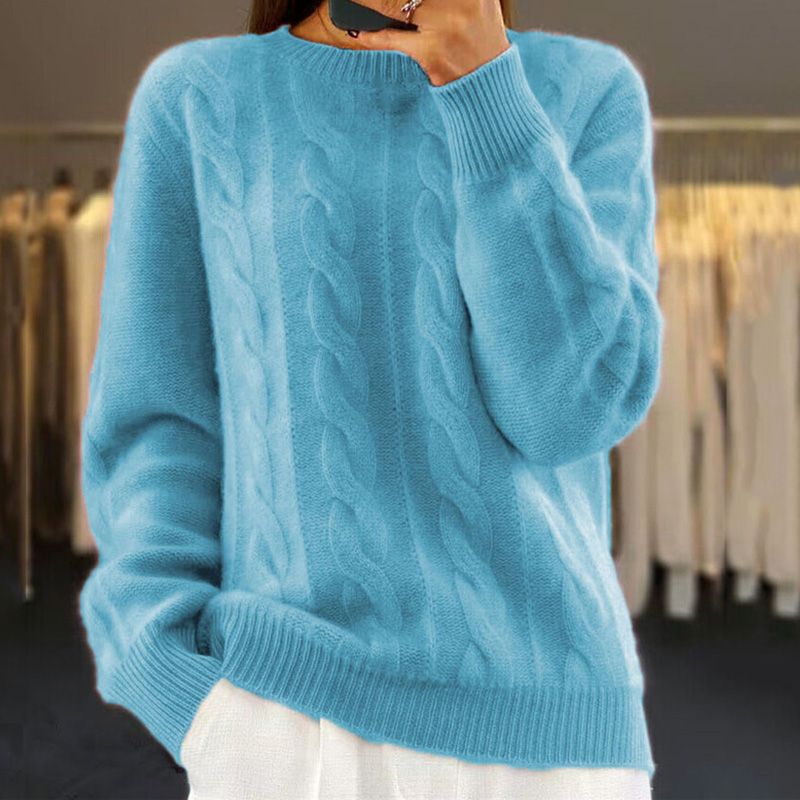 Damen Pullover blau, Zopfmuster, Strick, Wintermode, warm, elegant, Freizeitkleidung.
