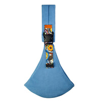 Blauer Stoffbeutel mit buntem Muster, handgefertigt, umweltfreundlich, modisch, nachhaltig.