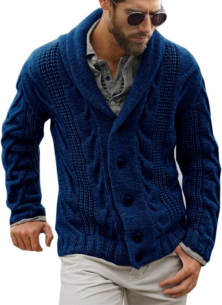 Blauer Herren-Strickjacke mit Schalkragen, Zopfmuster, Knöpfen, lässig, warm, modisch.