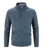 Blauer Herrenpullover mit Reißverschluss, Strick, warm, modisch, Winterkleidung.