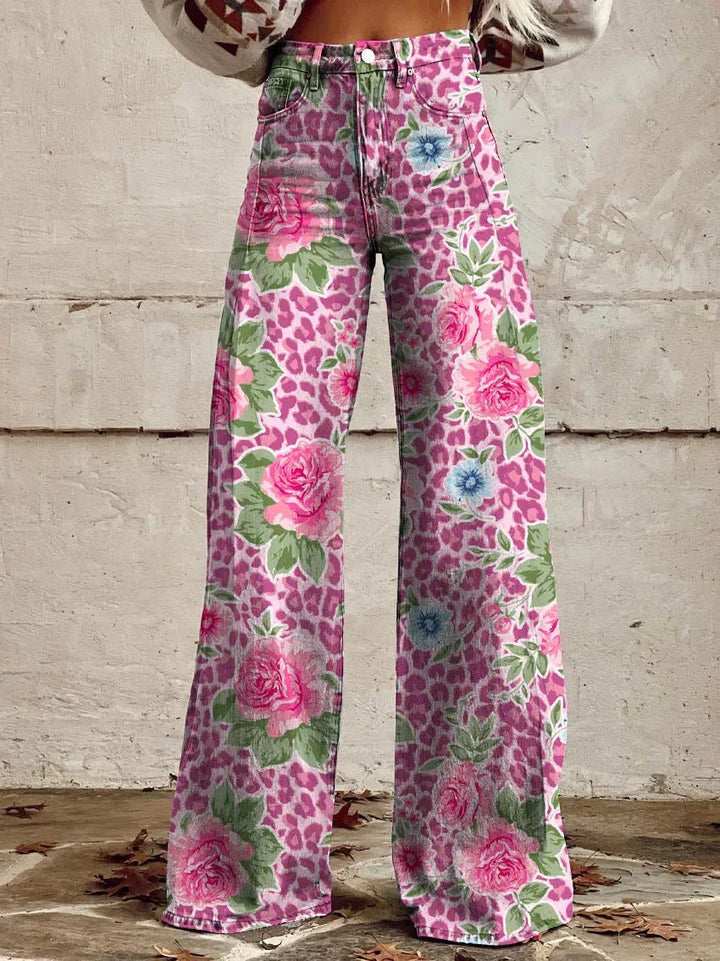 Damenhose mit Blumenmuster, rosa und grün, weites Bein, modisch, lässig, Vintage-Stil.
