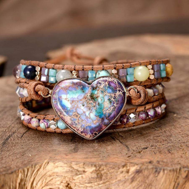 Handgemachtes Boho-Wickelarmband mit Jaspis-Herz, bunte Perlen, Lederband, Damen-Schmuck.