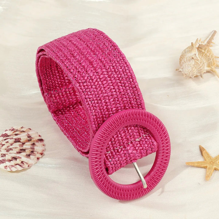 Rosa Boho-Stil Strohgürtel mit runder Schnalle, handgewebt, modisches Accessoire.