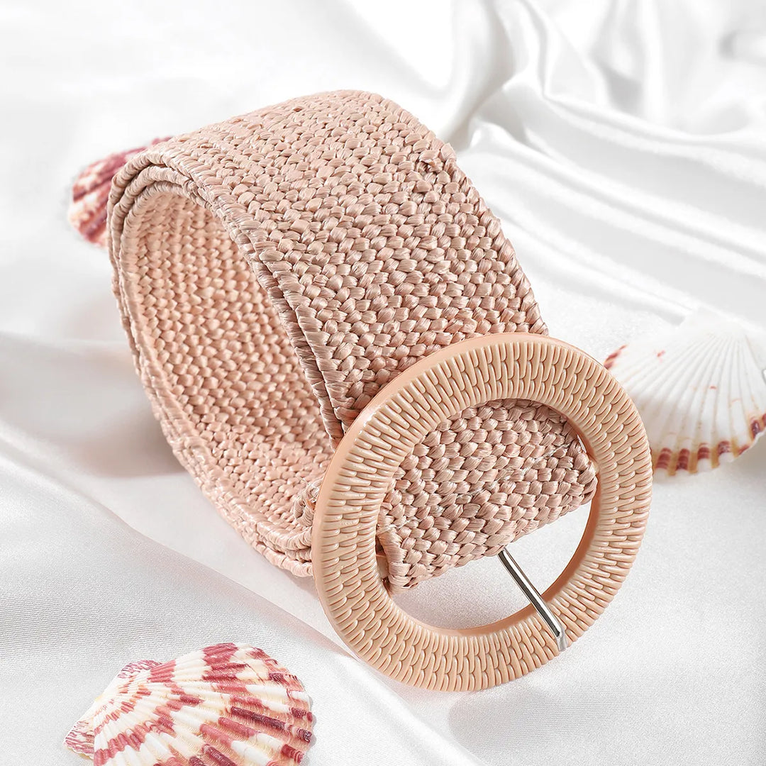 Boho-Stil Strohgürtel, beige, gewebt, runde Schnalle, modisch, Damenaccessoire, Sommermode.