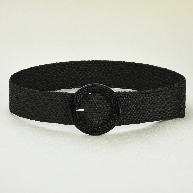 Schwarzer Boho-Stil Strohgürtel mit runder Schnalle, handgewebt, modisches Accessoire.