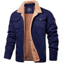 Dunkelblaue Herren-Bomberjacke mit beigem Futter, warm, modisch, Winterbekleidung.