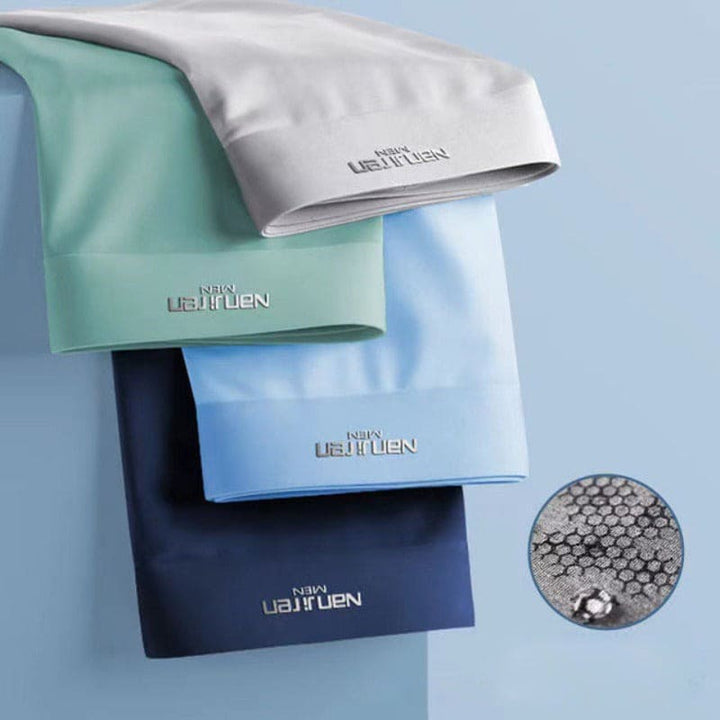 Vier ultradünne Boxershorts aus Seide in Pastellfarben, atmungsaktiv, für Herren.