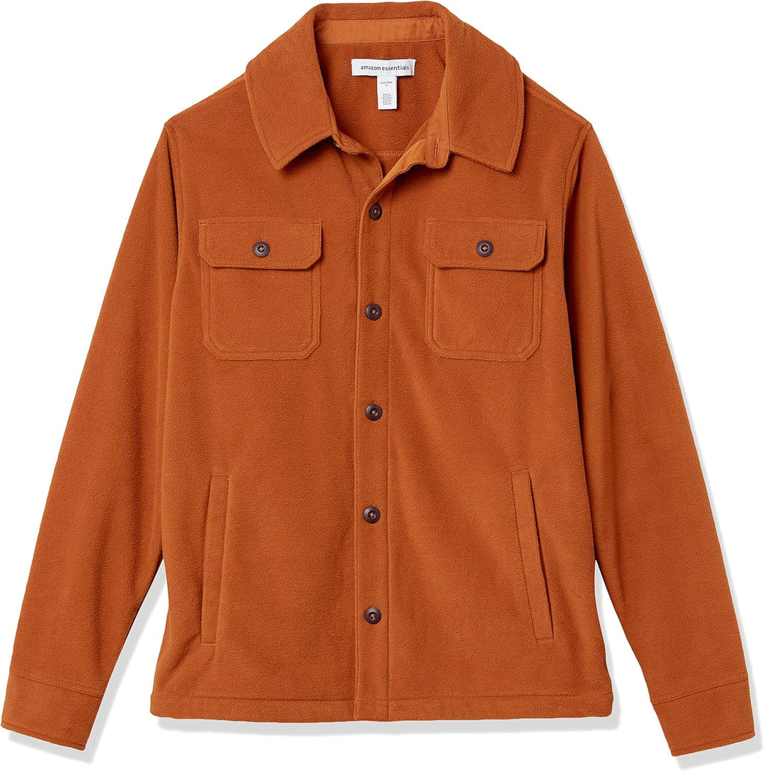 Braune Fleecejacke mit Knöpfen, zwei Brusttaschen, Herrenmode, Herbstbekleidung.