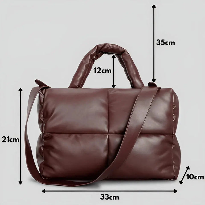 Braune gesteppte Handtasche aus Leder mit Schulterriemen, 33x21x10 cm, modisch und elegant.