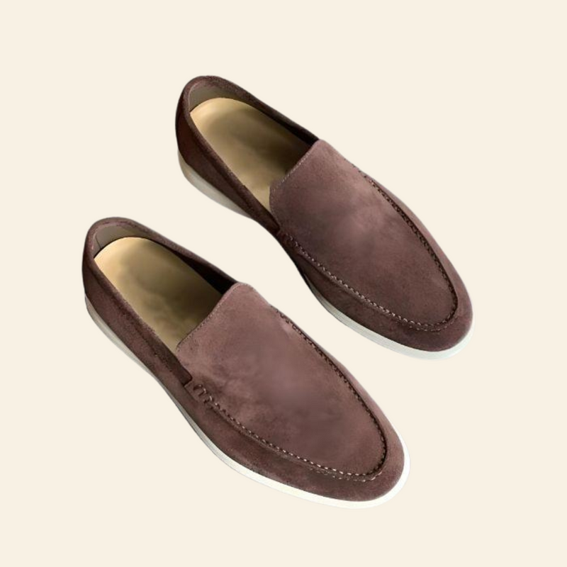 Braune Wildleder-Slipper für Herren, elegante Freizeitschuhe, rutschfeste Sohle.