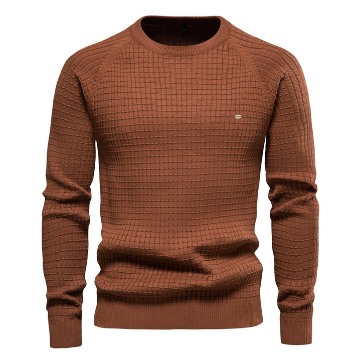 Brauner Herrenpullover, 100% Baumwolle, O-Ausschnitt, Wintermode, hochwertig, kariertes Muster.
