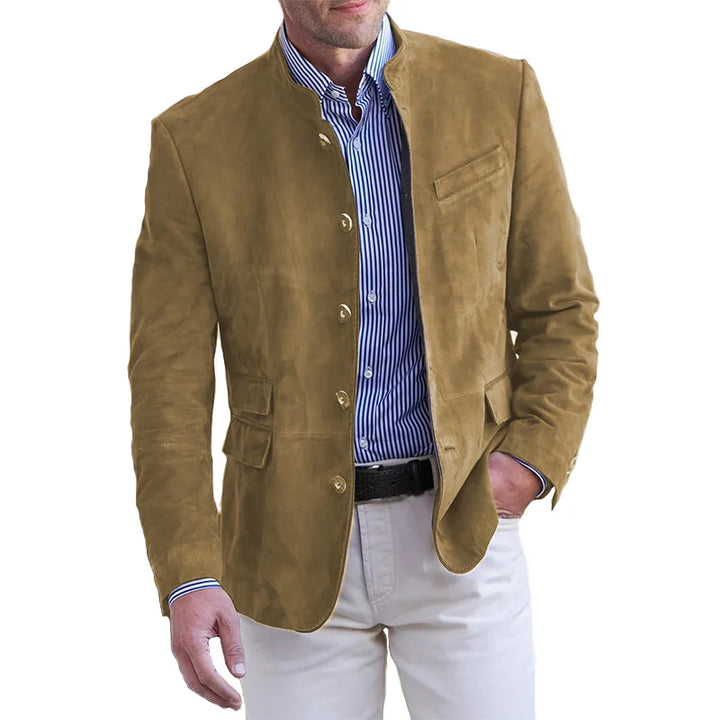 Männer Trachtenjacke, braun, Stehkragen, Knopfleiste, traditionell, elegant, Herrenmode.
