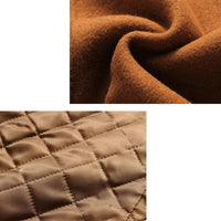 Brauner Wollstoff und gestepptes beiges Futter, Textilstruktur, hochwertige Materialien.