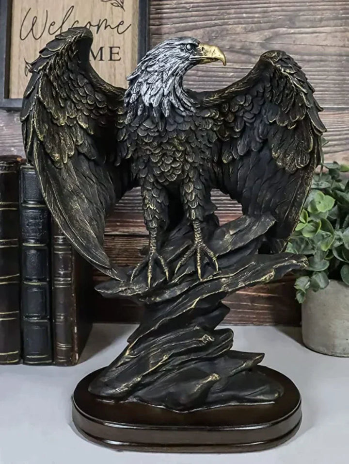Bronze-Adlerstatue aus Harz, dekorative Skulptur, ideal für Wohn- und Bürodekoration.