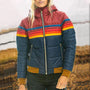 Farbige Damen-Daunenjacke mit Kapuze, gestreift, warm, modisch, Outdoor-Bekleidung.
