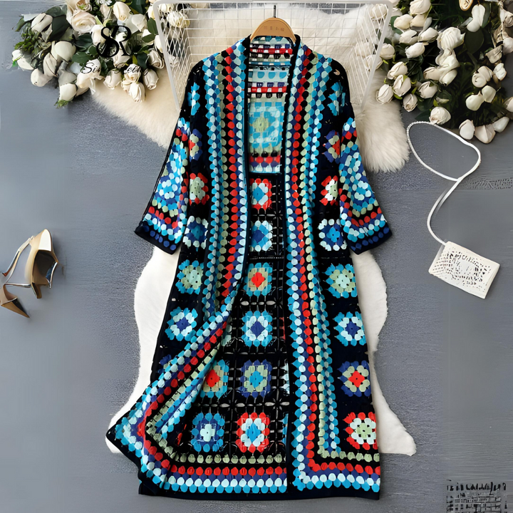 Bunter gehäkelter Cardigan mit Blumenmuster, Damenmode, lang, Boho-Stil, handgefertigt.