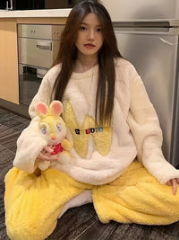 Damen Pyjama Set aus Fleece mit Stickerei & Rundhals für Herbst/Winter – Alissa