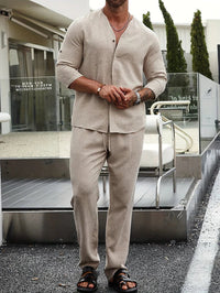 Herbstliches Beiges Leinen Herren Outfit – Enzo