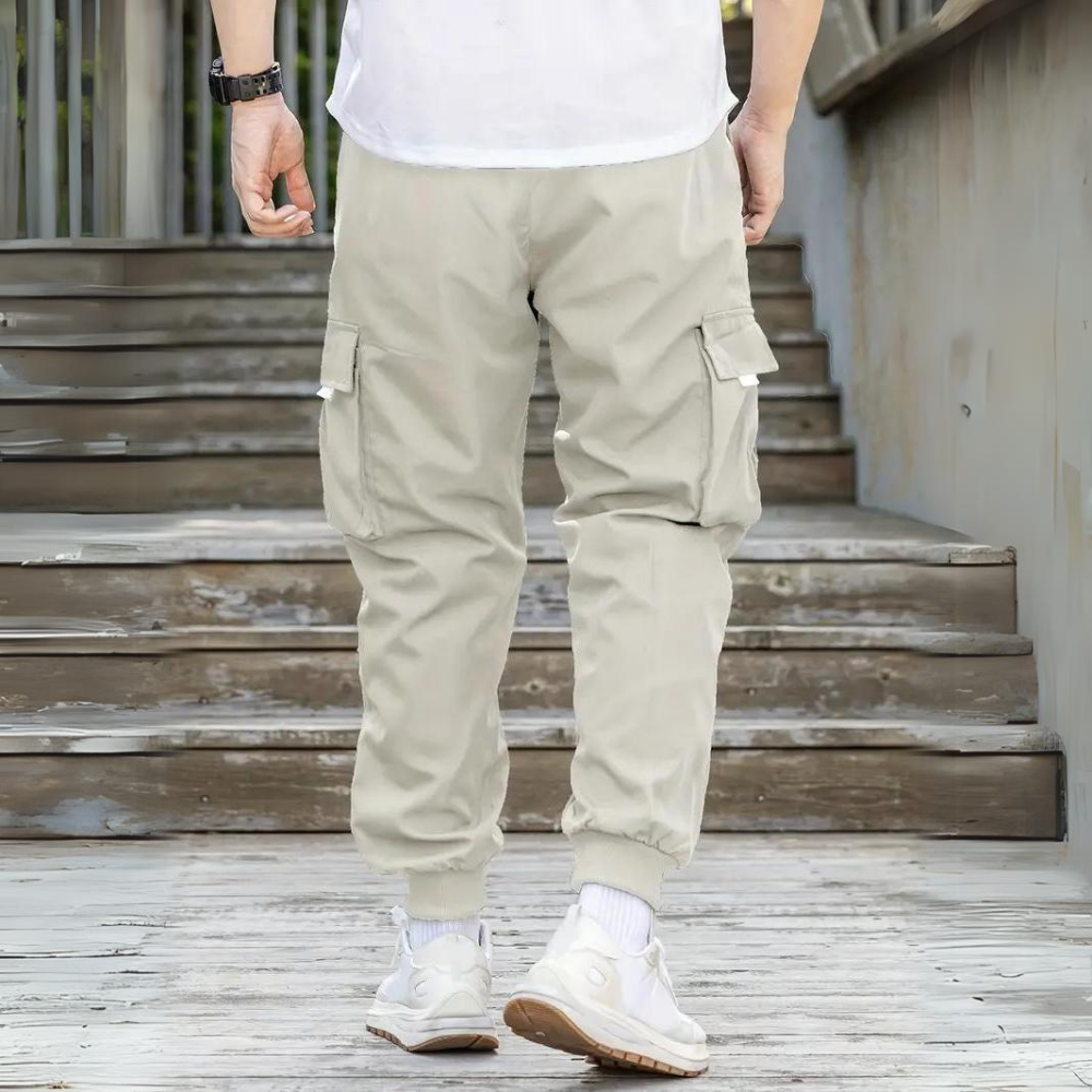 Beige Cargohose für Herren, lässig, Baumwolle, mit Taschen, ideal für Freizeitmode.