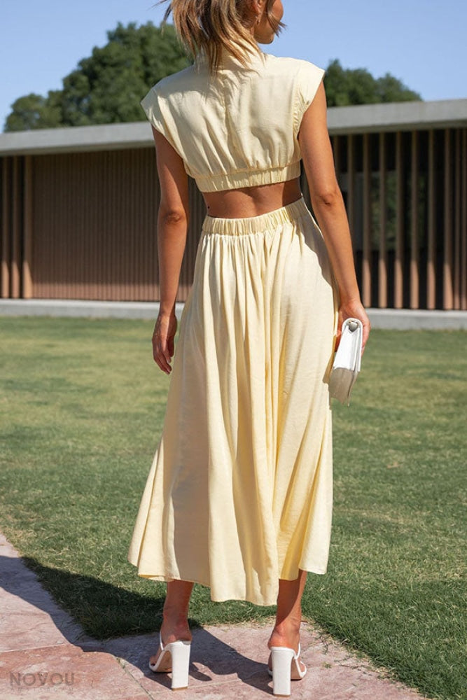 Elegantes Sommer-Midikleid mit Rollkragen und Taillenausschnitt – Avelina